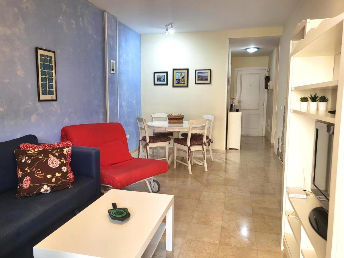 Oasis Palm Mar By Helloapartments 외부 사진