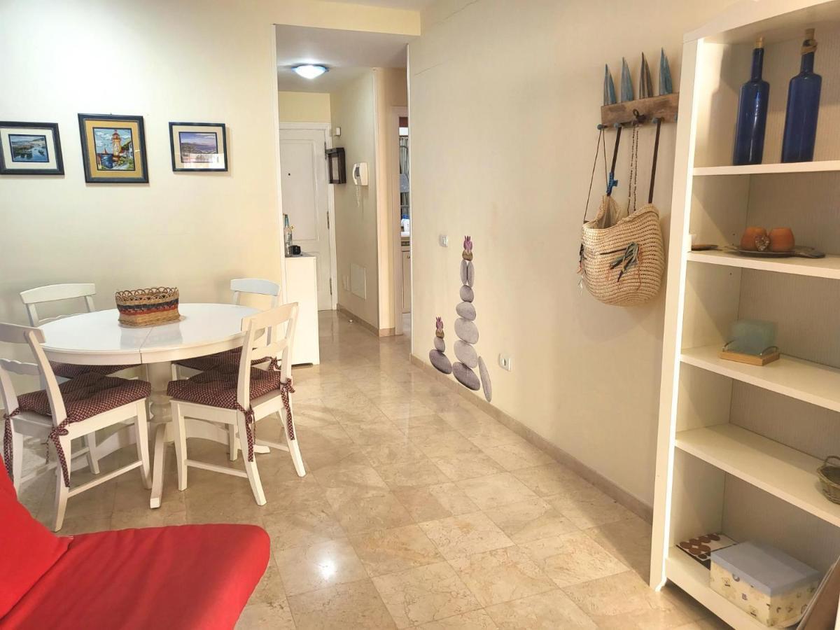 Oasis Palm Mar By Helloapartments 외부 사진
