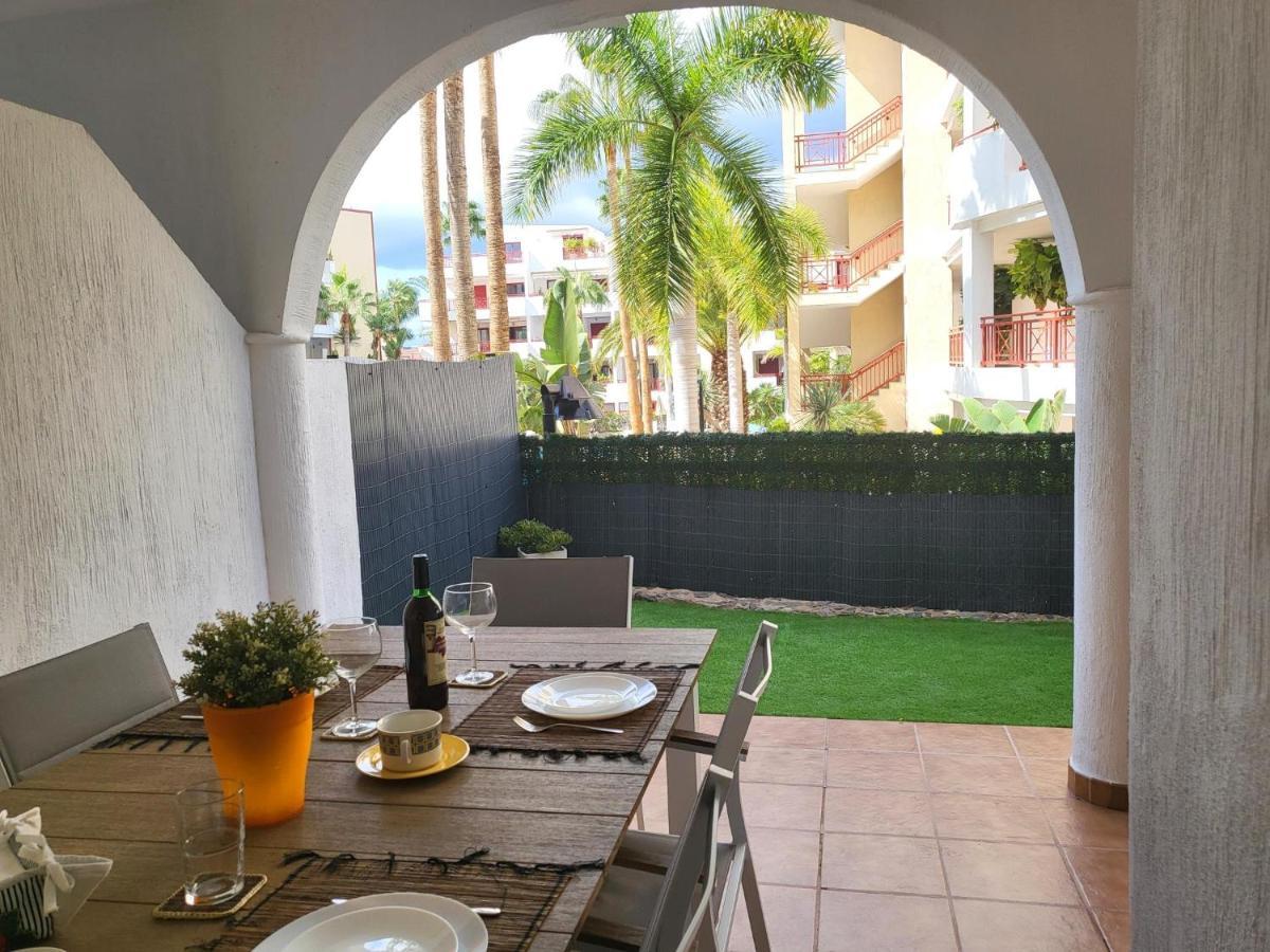 Oasis Palm Mar By Helloapartments 외부 사진