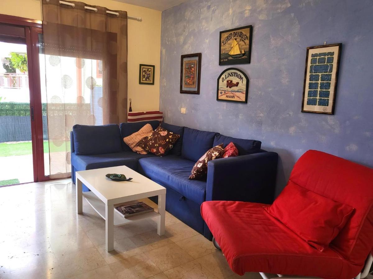 Oasis Palm Mar By Helloapartments 외부 사진