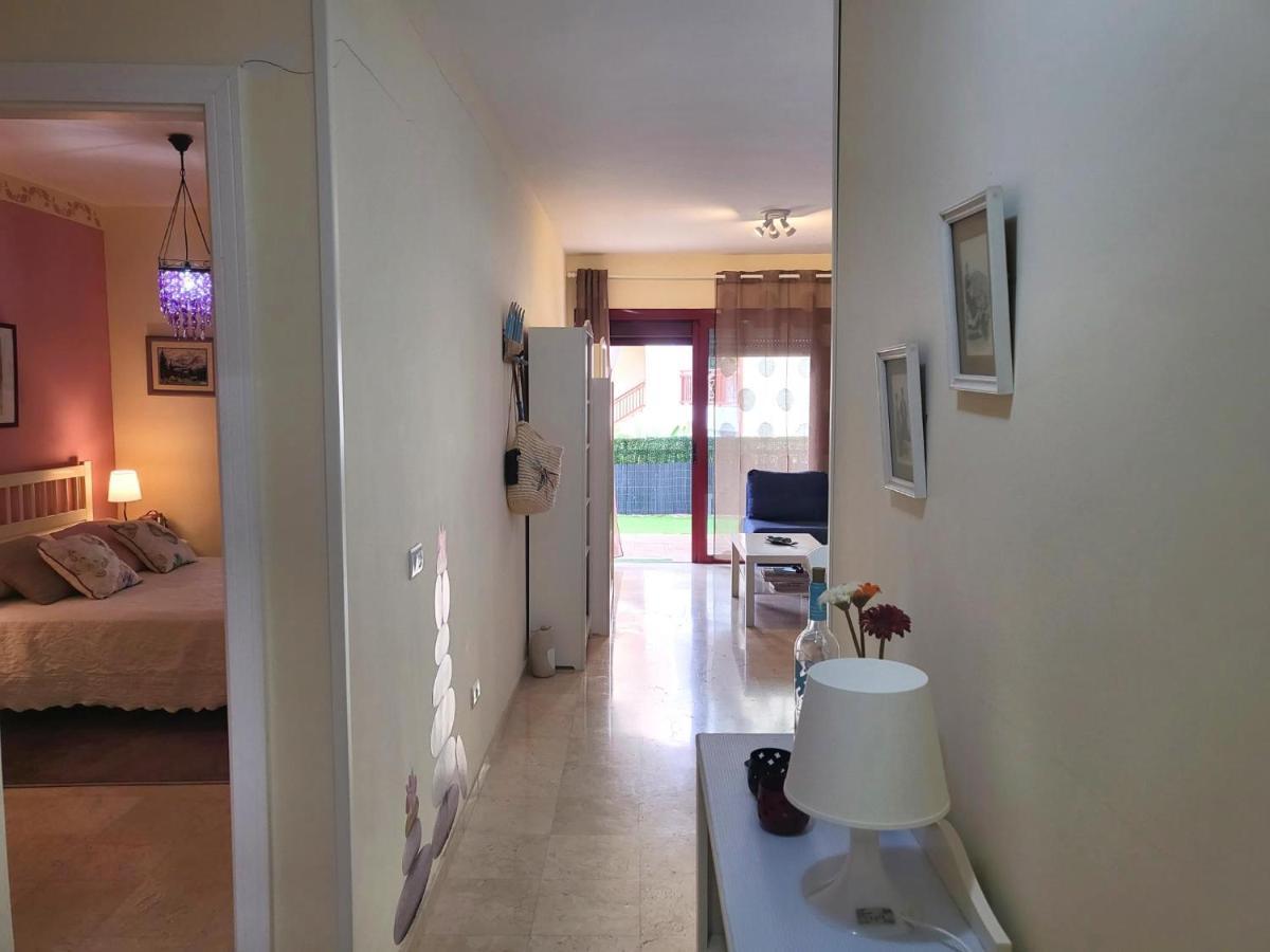 Oasis Palm Mar By Helloapartments 외부 사진