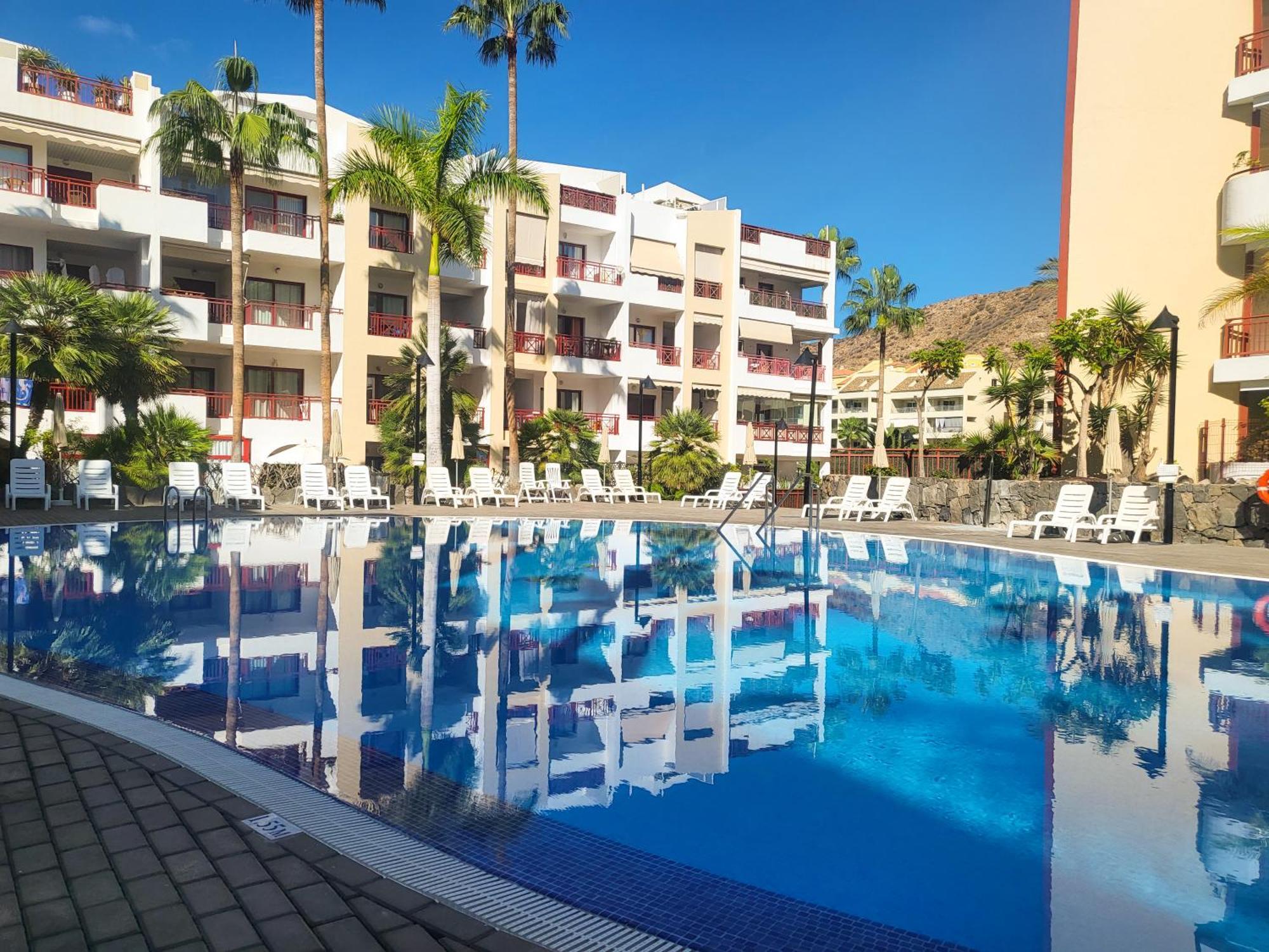 Oasis Palm Mar By Helloapartments 외부 사진